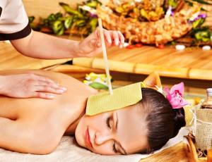 Hopi-Ear-Candle-Treatment